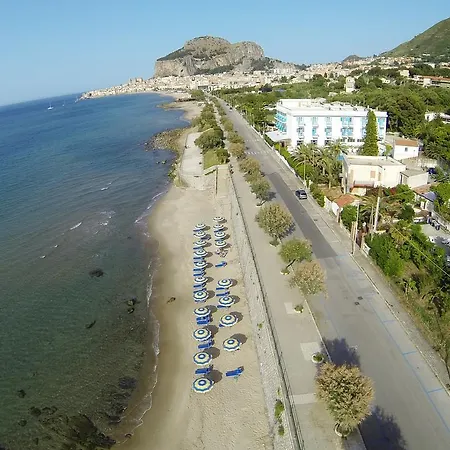 Tourist Готель