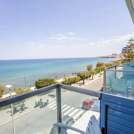 Готель Tourist