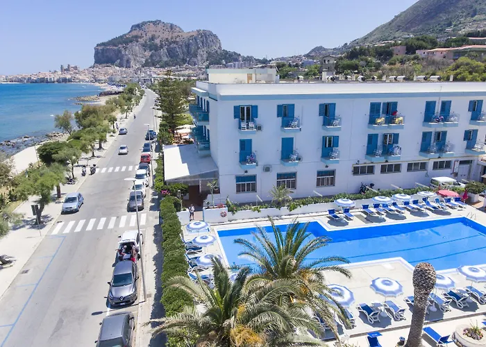 Tourist Hotel Cefalù