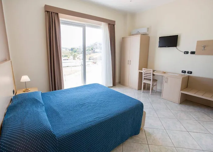 Hotel Tourist Cefalù