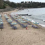Tourist Cefalu