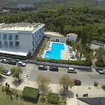 Hotel Tourist