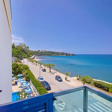 Tourist Ξενοδοχείο 3*