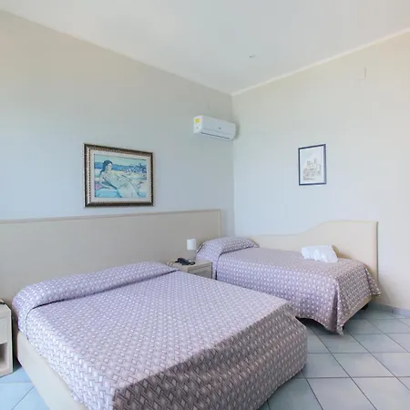 Hotell Tourist Cefalù