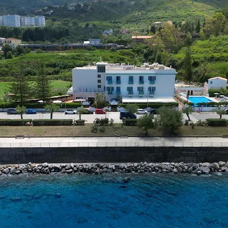 Tourist Hotel Cefalu