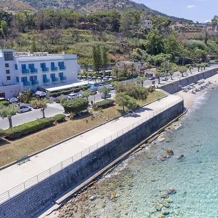 Szálloda Tourist 3*