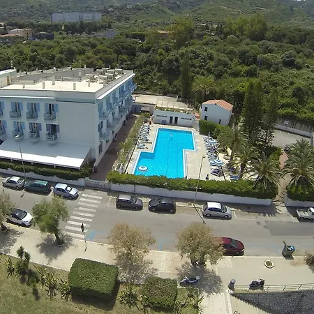 Hotell Tourist