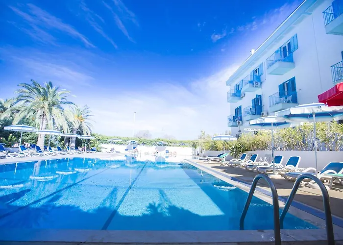 Tourist Otel Cefalù